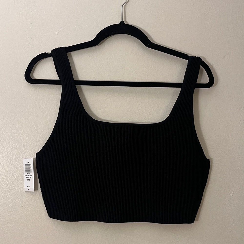 ARITZIA BABATON SCULT KNIT CROPPED TANK